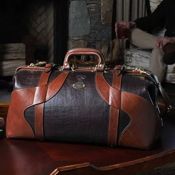 Orvis American Buffalo Travel Grip Bag | Men Packs & Bags