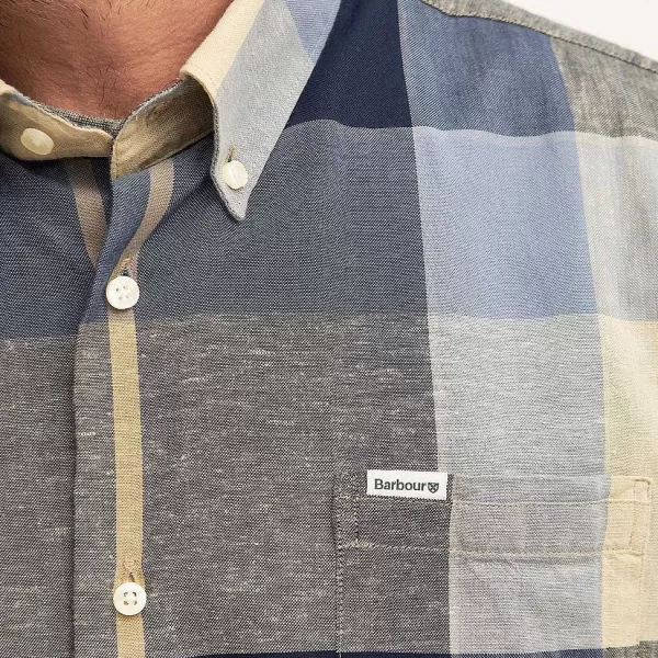 Orvis Barbour® Douglas Short-Sleeved Regular Fit Shirt | Men Shirts