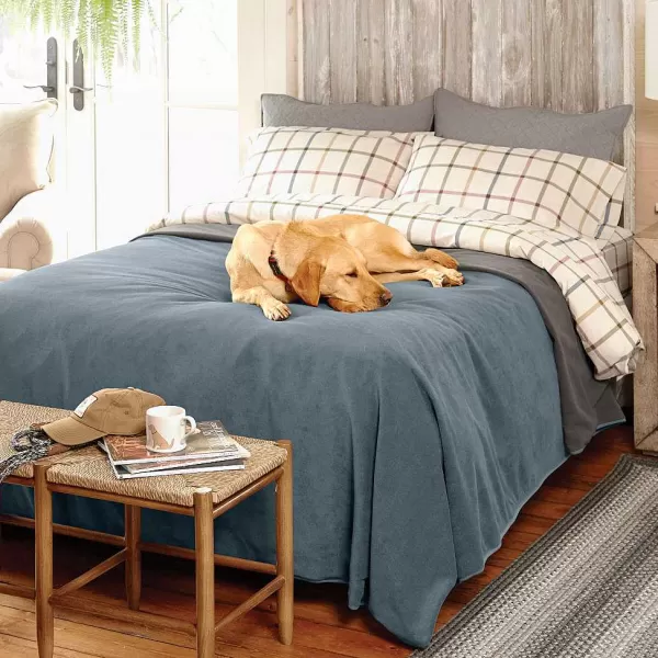 Orvis Dog-Proof Fleece Coverlet | Throw Blankets